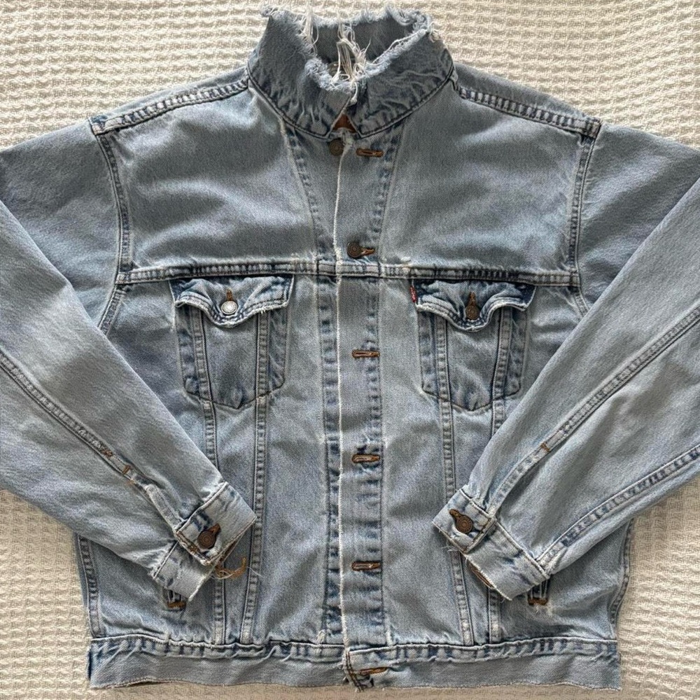 vintage levi’s denim jacket